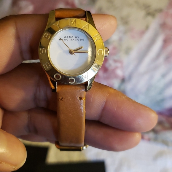 Marc by Marc Jacob's watch - Picture 2 of 6